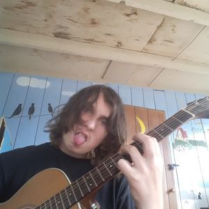 Meet your Posher, Zachary